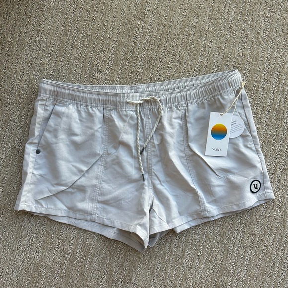 NWT Vuori Sunwashed Shorts Size XL - Picture 3 of 8